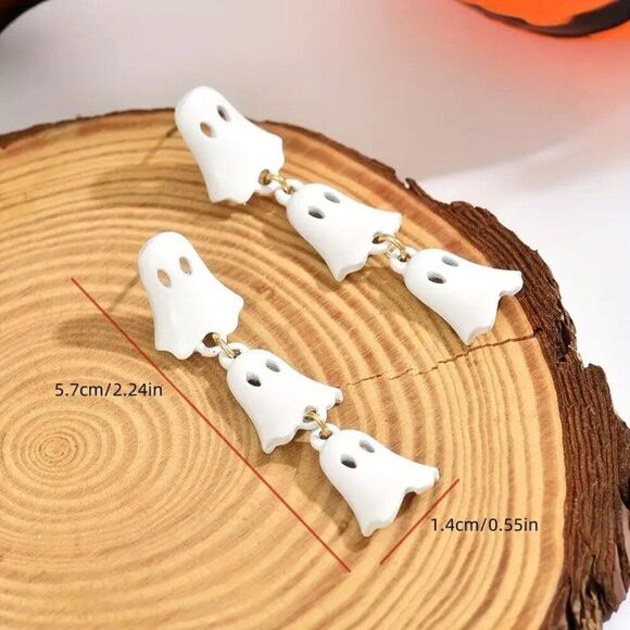 1 Pair Gothic Ghost Halloween Dangle Earrings - Cute & Edgy Drops - Picture 2 of 2